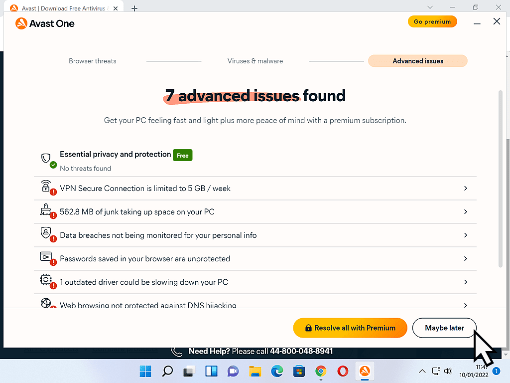 Avast smart scan warns of 7 advanced issues. Maybe Later button is indicated.