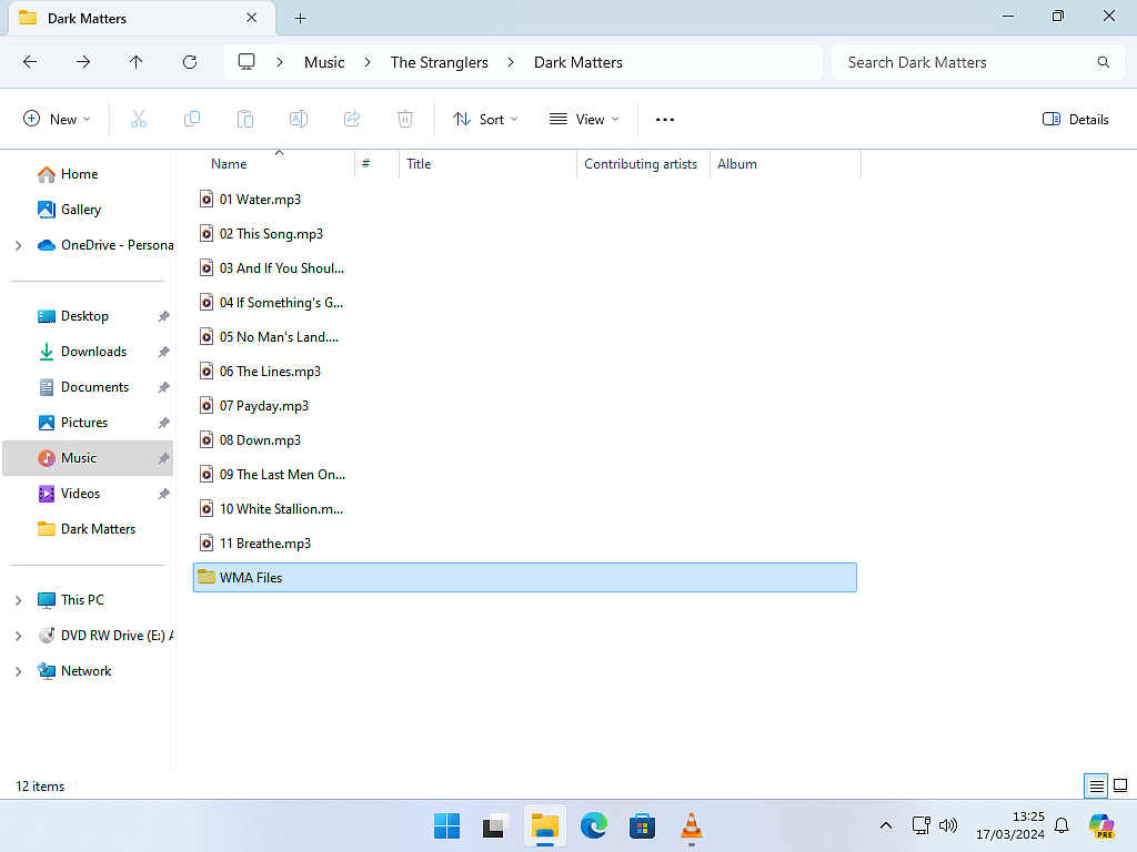 WMA files shown inside a separate folder.