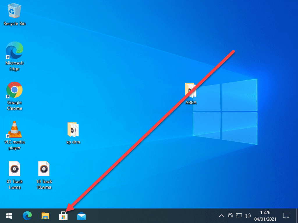 The Microsoft Store icon is indicated by an arrow in Windows 10