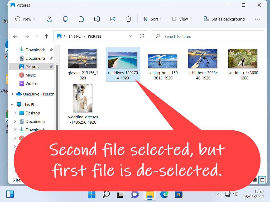 A second file has been selected, but the first file has been de-selected.