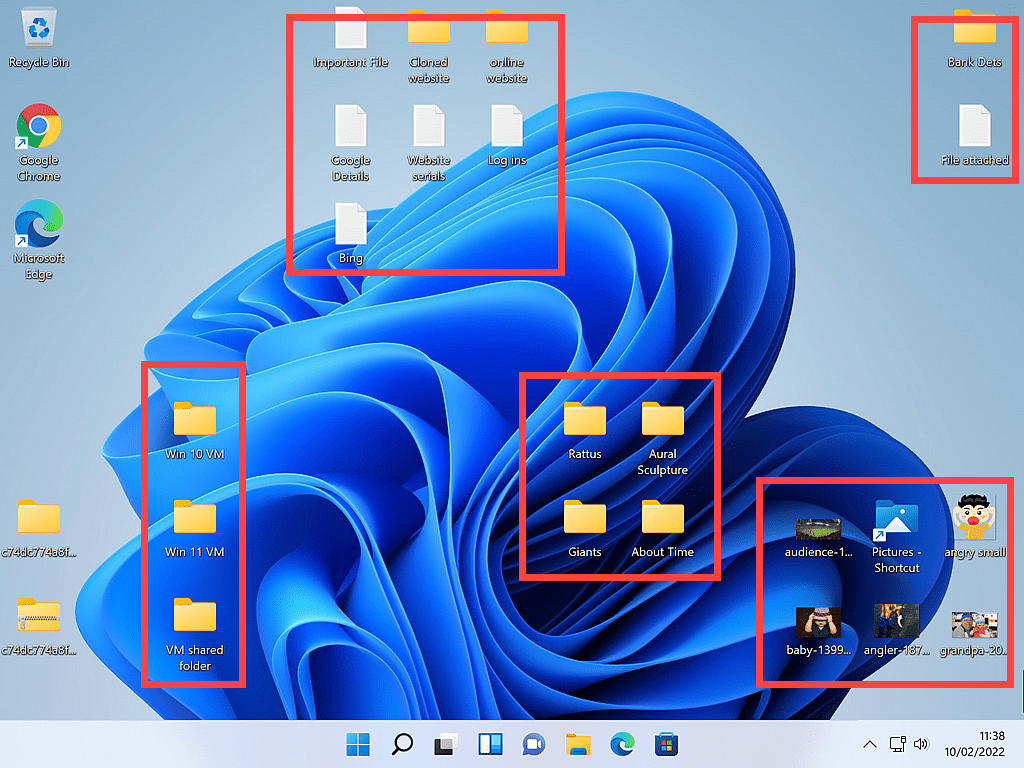 Desktop icons manually arranged in related groups