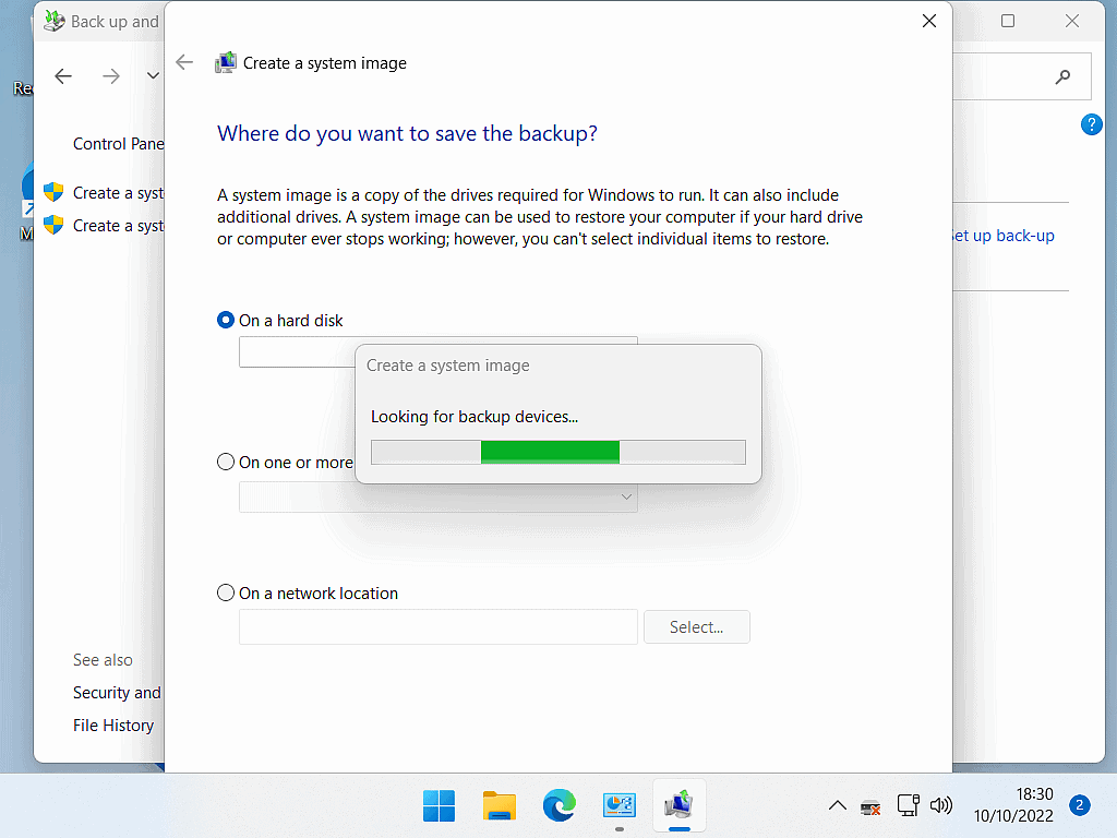 Windows is searching for a suitable backup device