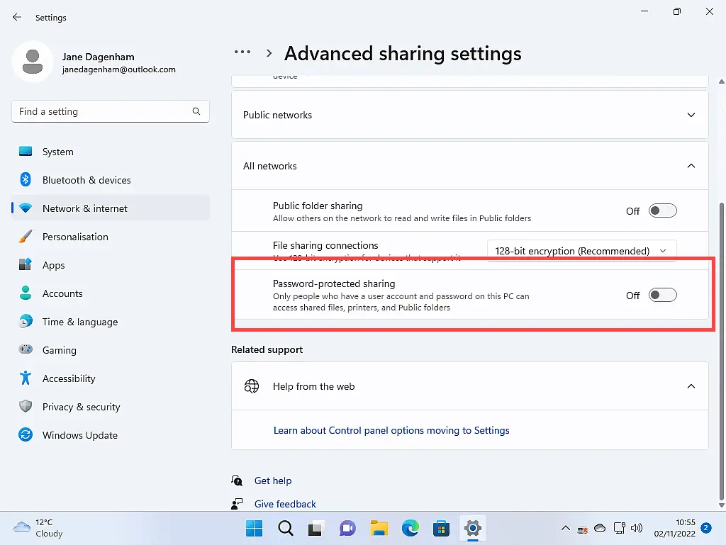 Password protected sharing is turned off in Windows 11.