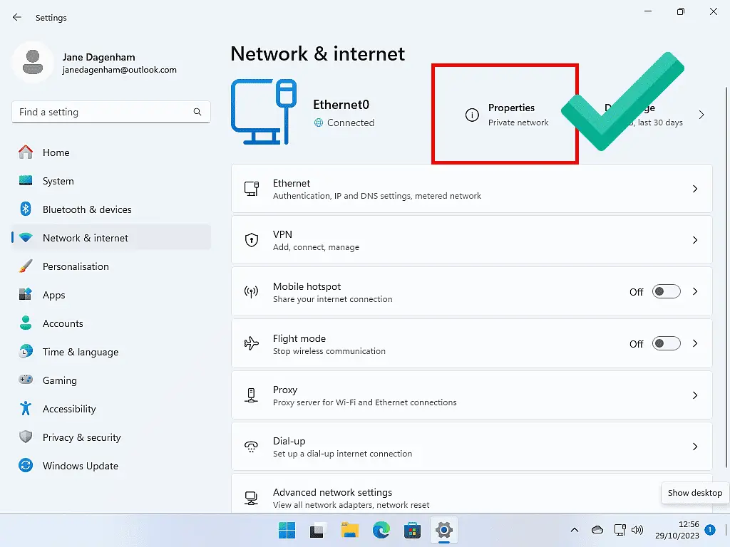 Windows 11 connected to Private network.