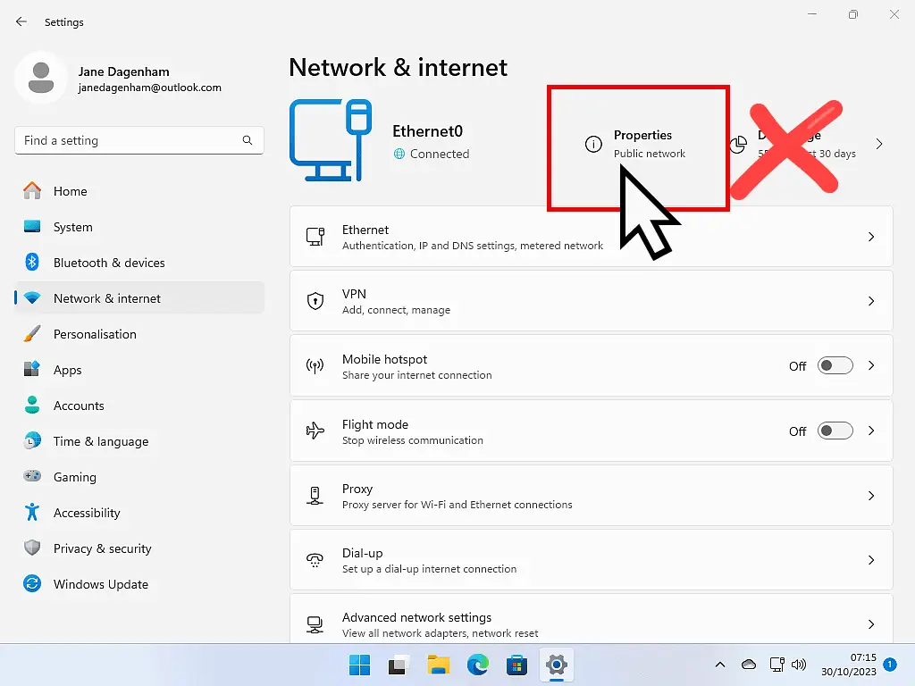 Public network is marked along with the Properties box.