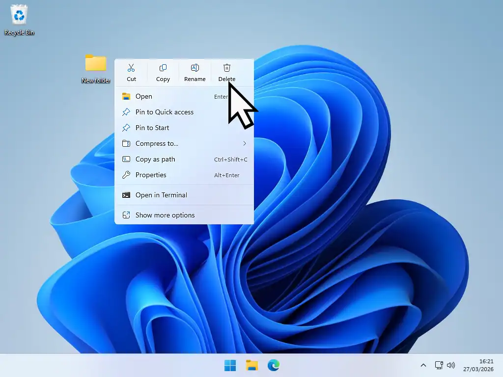 Deleting folder in Windows 11 Right-click menu with Delete / Trash can icon highlighted