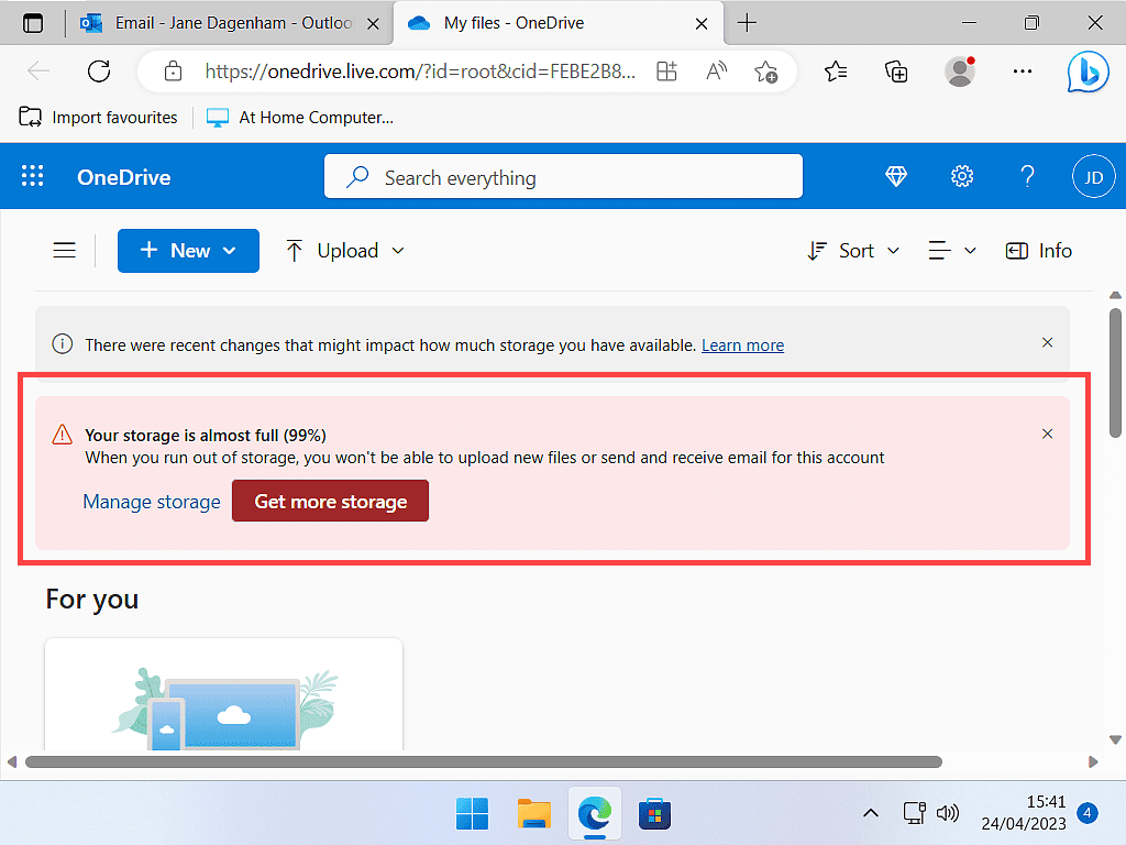 OneDrive account showing storage space is full.