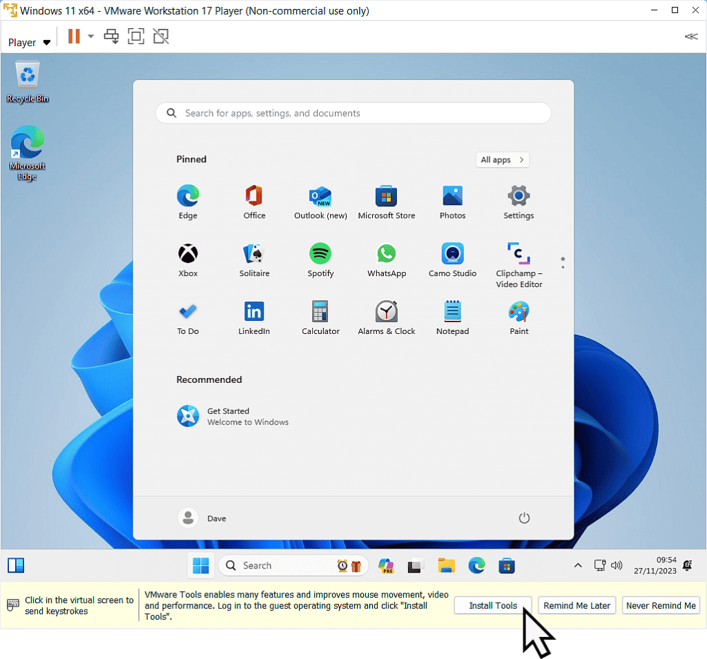 Install VMware Tools on to your virtual machine.