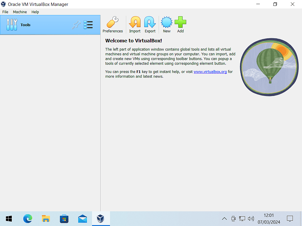VirtualBox opening screen.