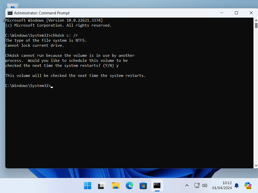 CHKDSK open in Command Prompt.