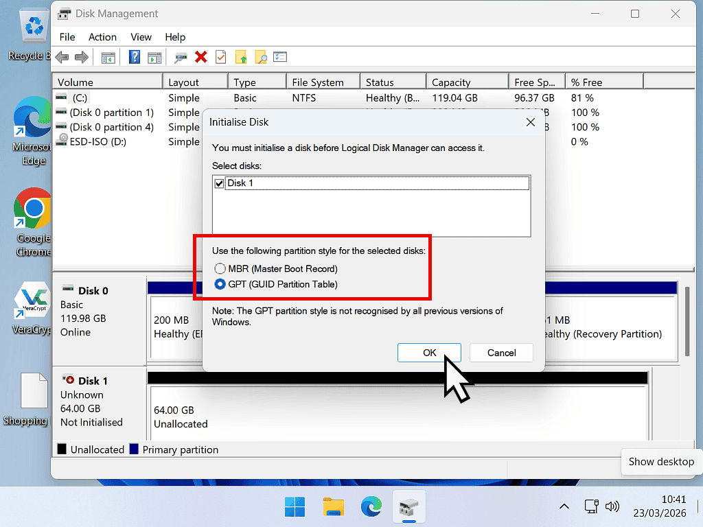Initialse Disk popup New hard drive detected in Disk Management.. GPT is selected.