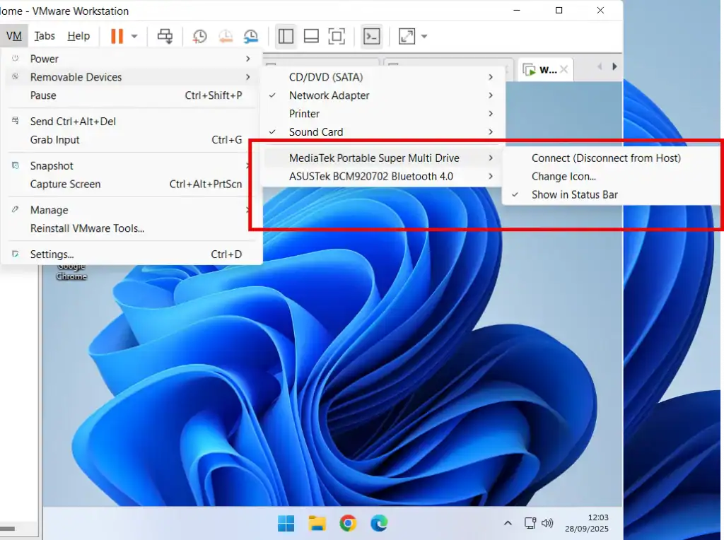 Adding a USB device to a virtual machine in VMware Workstation Pro.