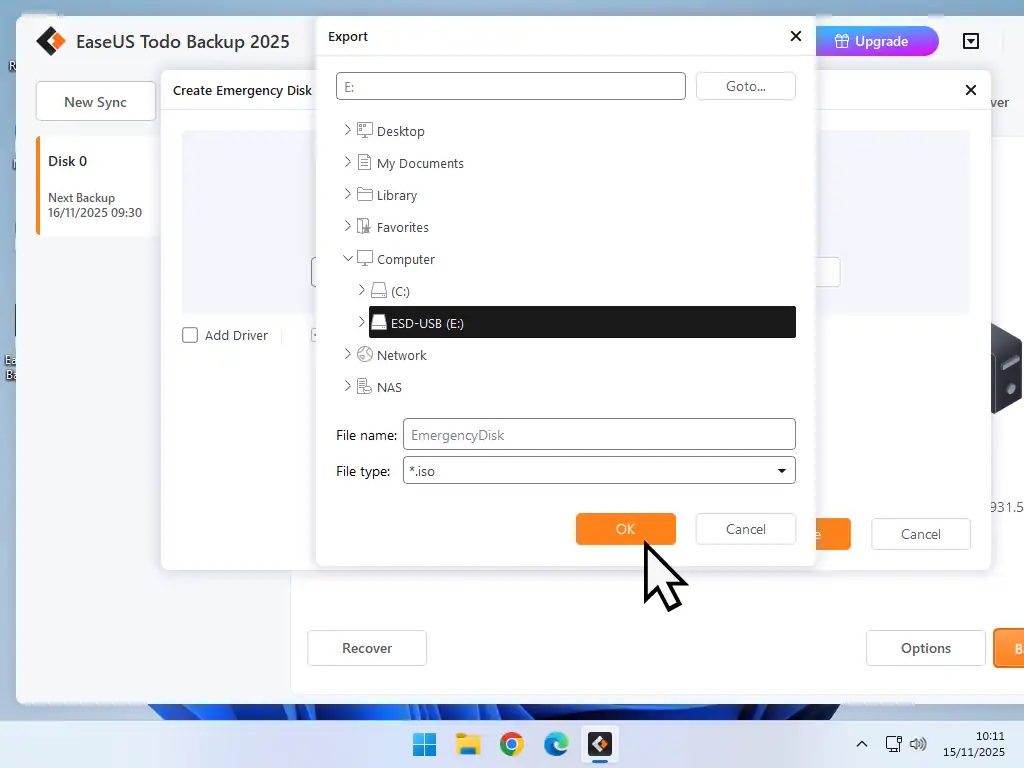 Select USB drive-Windows 11 backups USB disk selected.