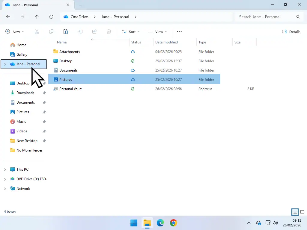 Share folder in OneDrive OneDrive folder in File Explorer.